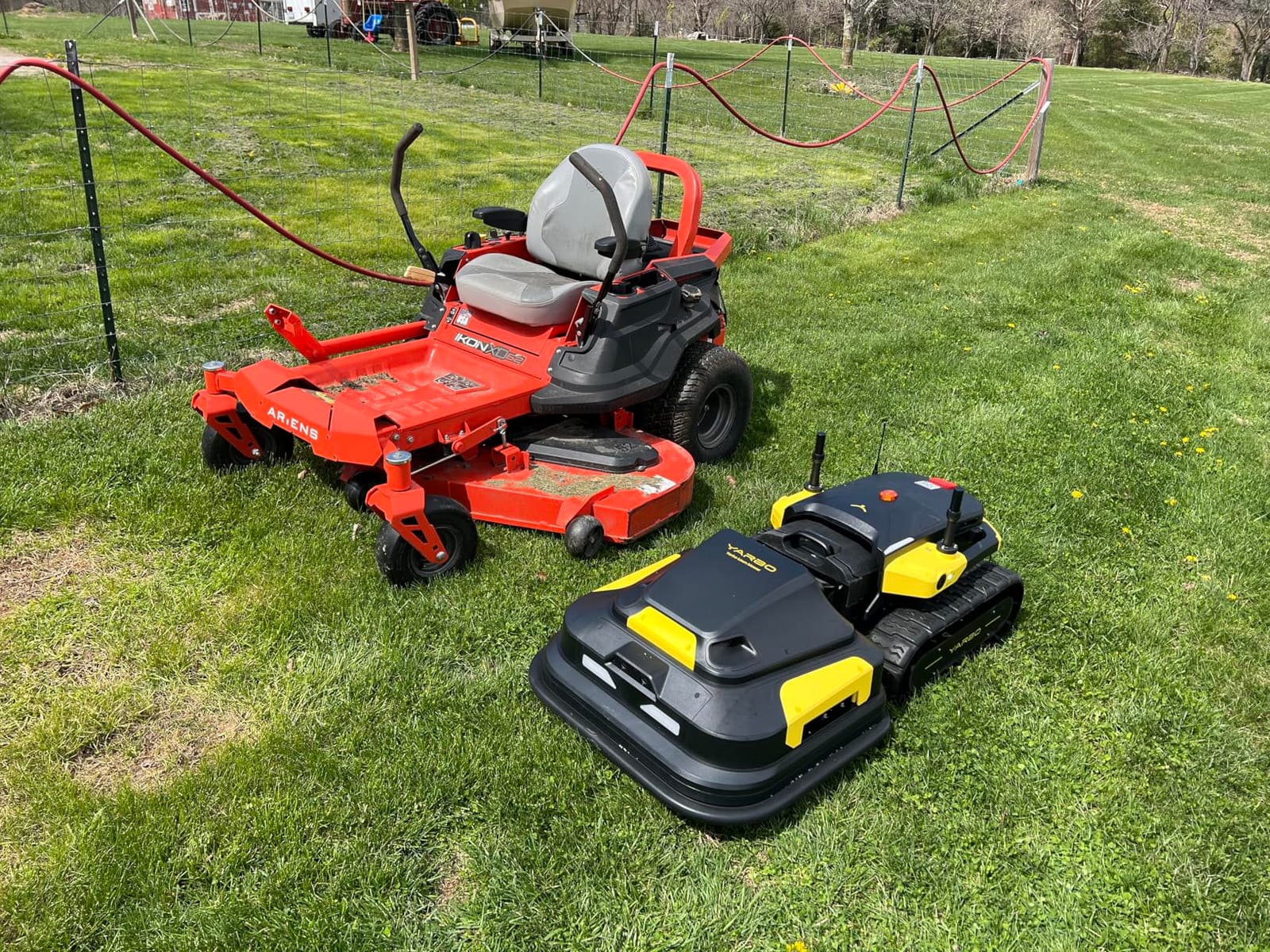 YARBO Robot Lawn Mower, Wire-Free with Modular Design, for Large Yard customer photo 2