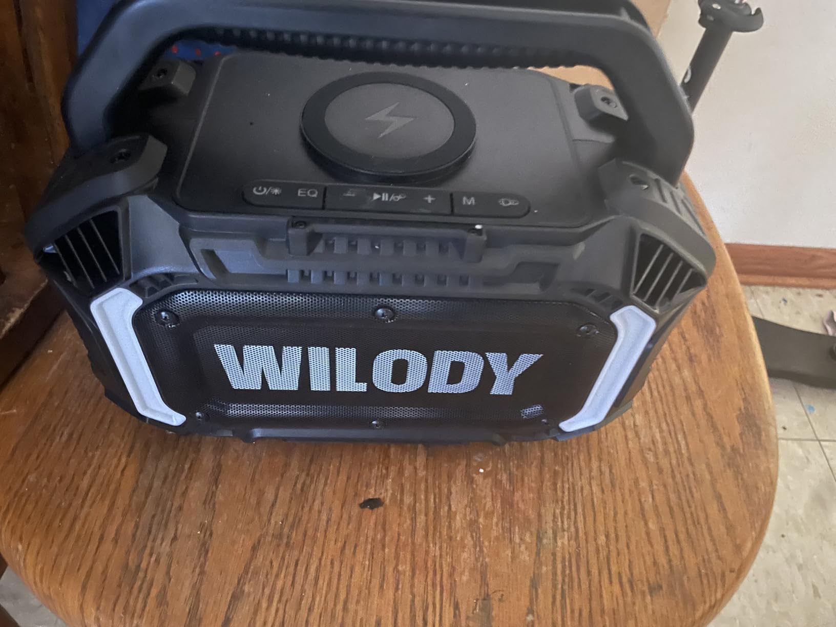 Wilody Speakers Bluetooth Wireless, 100W Loud Outdoor Speaker with Bass, IPX7 Waterproof Floatable, 20H Playtime, Wireless Charge, TWS, RGB Light, Portable Speaker for Work, Garage, Outdoor (Black) customer photo 2