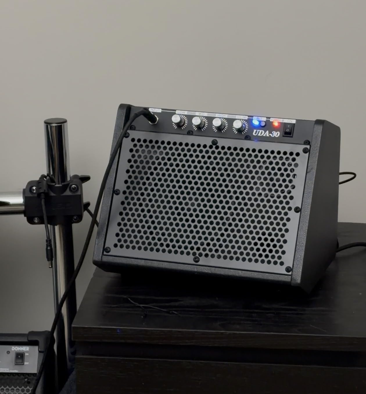 Electric Drum Amplifier 30W Wireless Drum Speaker with 3-Band EQ, Portable E Drum Amp for Electronic Drum Set, Guitar & Keyboard, Compact Practice Amp for Home Studio customer photo 1