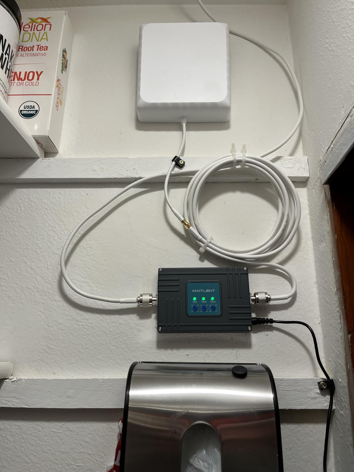 Cell Phone Booster for Truck, RV, SUVs & Off Road Vehicles customer photo 1