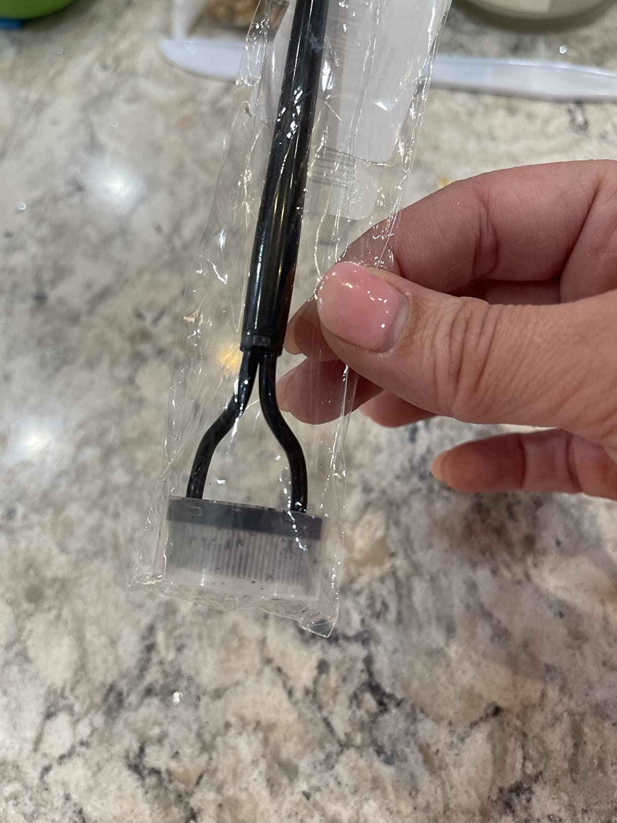 Heated Eyelash Curler - Heated Lash Curler Electric Eyelash Curler 3 Temp Settings for Makeup Tools for Achieving A Natural Curl and Long Lasting Eyelashes, Designed for Women, White BA customer photo 1