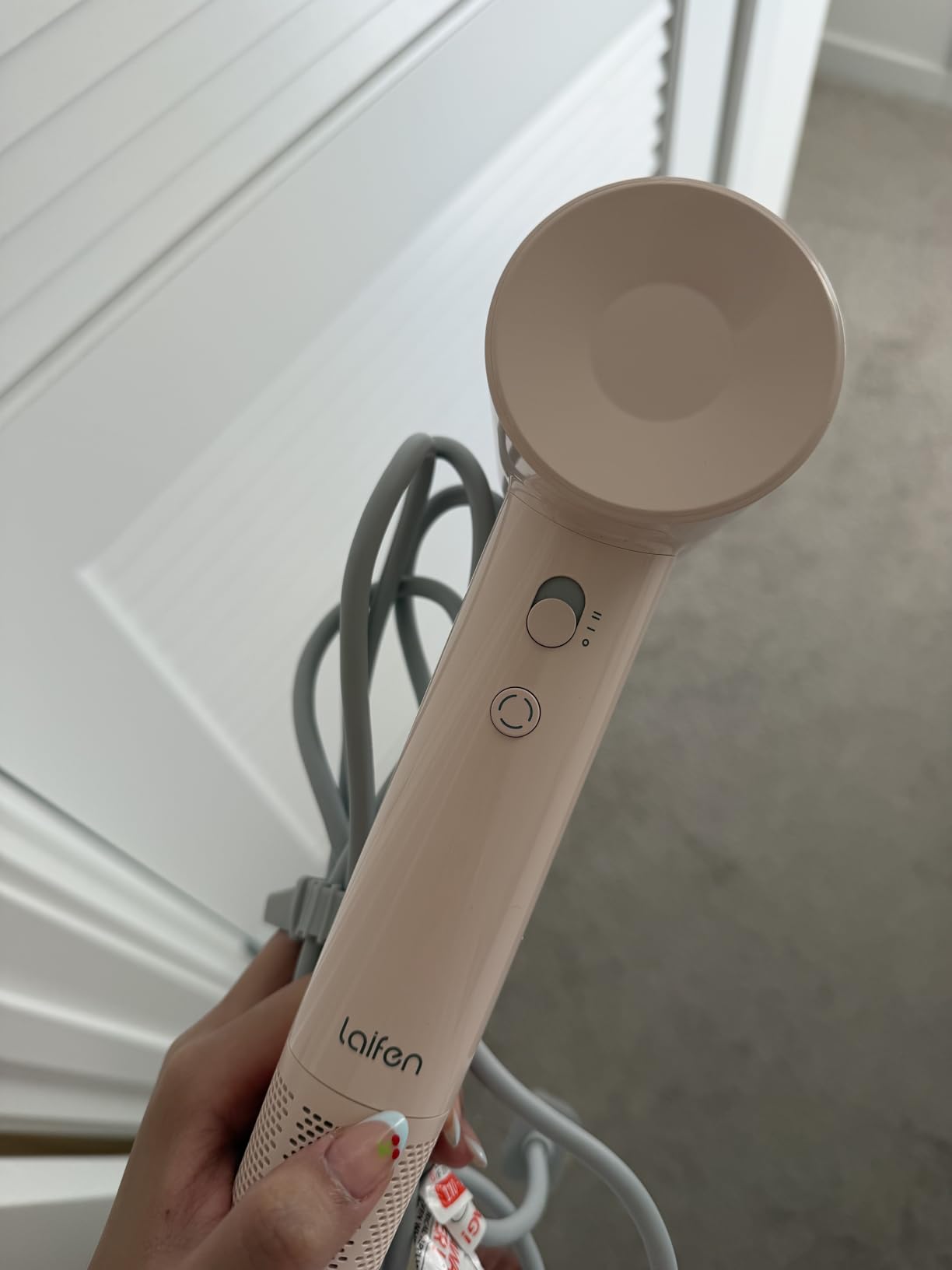 Laifen Air Diffuser Hair Dryer, 15 × High-Speed Ionic Hairdryer, Milktea customer photo 2