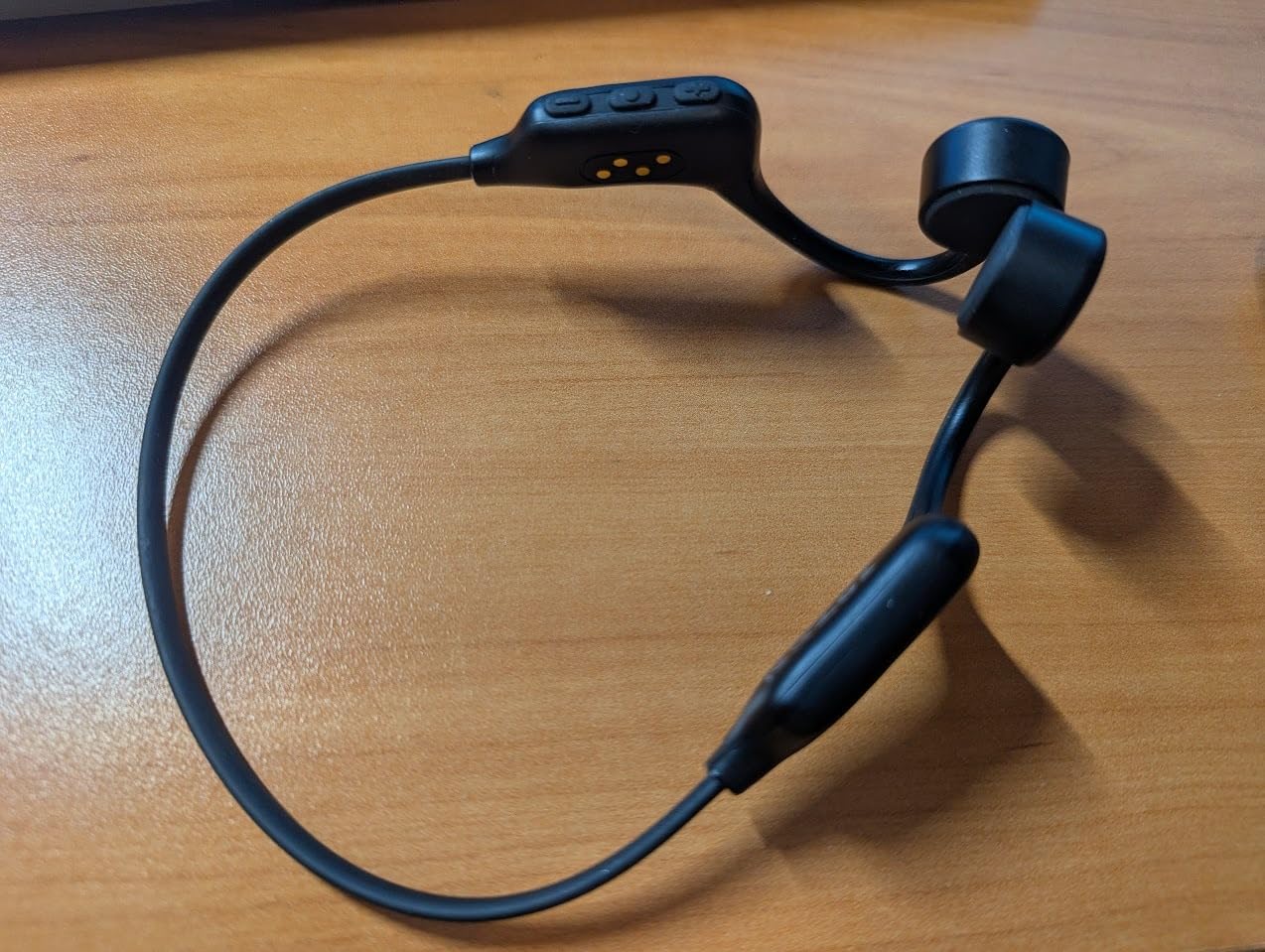 DEMICEA Open Ear Sport Headphones, Wireless Bone Conduction Earphones, Built-in 32GB MP3,with Mic, IP68, Sweat & Water Resistant, Up to 8 Hours Battery, Bluetooth 5.3,for Running,Swimming,Workouts customer photo 1