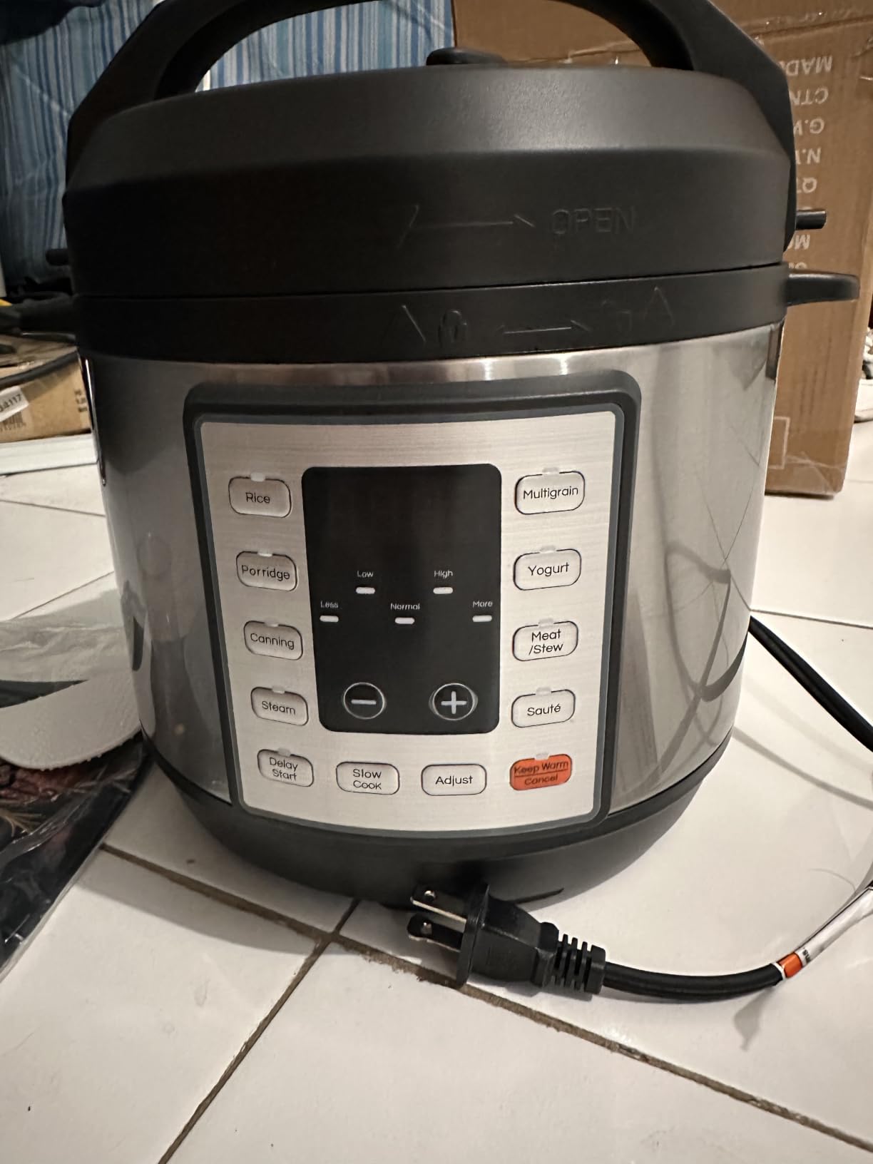 OLIXIS 10-In-1 Electric Pressure Cooker, 3 Quart Multi Cooker for Rice, Stew and Steam, Small Programmable Stainless Steel Pot with Slow Cook Function and Ceramic Inner Pot customer photo 2
