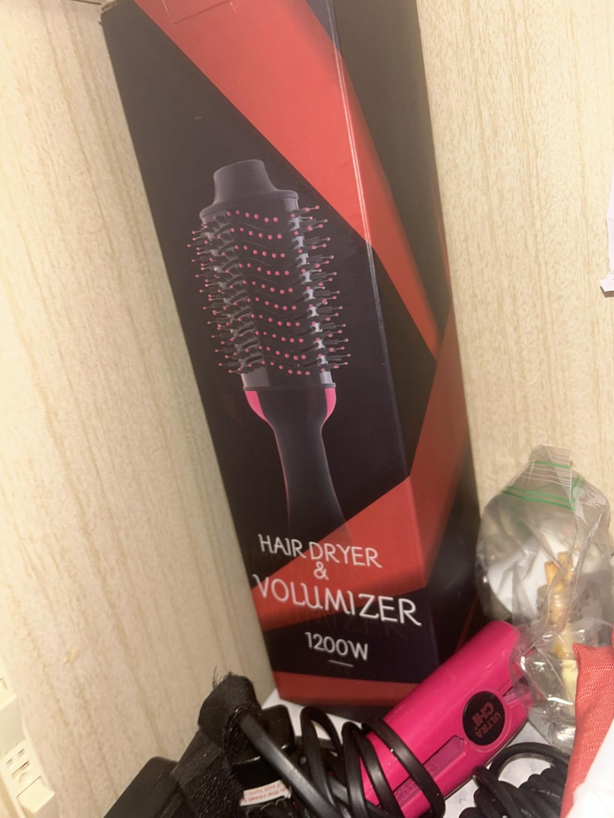 Aopant Dual Voltage Mini Hair Dryer Brush Blow Dryer Brush in One, 110-240V 900W Travel Hot Air Brush Volumizer, 4-in-1 Styling Brush with Ceramic Titanium Barrel, Ionic Care, Cool & High Settings customer photo 2