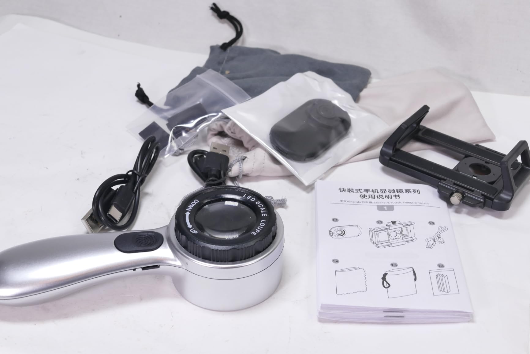 Dermatoscope, Rechargeable Polarized Skin Analyzer, 30X200X Mag customer photo 1