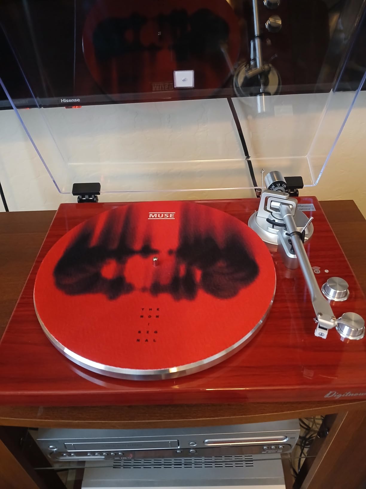Belt Drive Turntable for Vinyl Record Player and Bluetooth Output customer photo 2