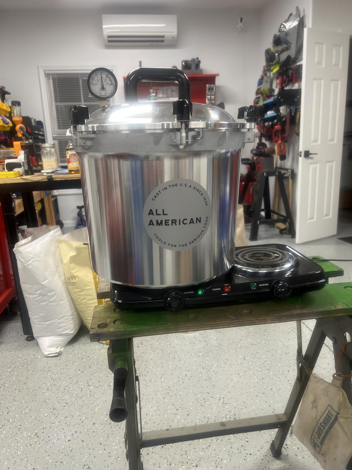 All American 1930: 41.5qt Pressure Cooker/Canner (The 941) - Exclusive Metal-to-Metal Sealing System - Easy to Open & Close - Suitable for Gas or Electric Stoves - Made in the USA customer photo 1