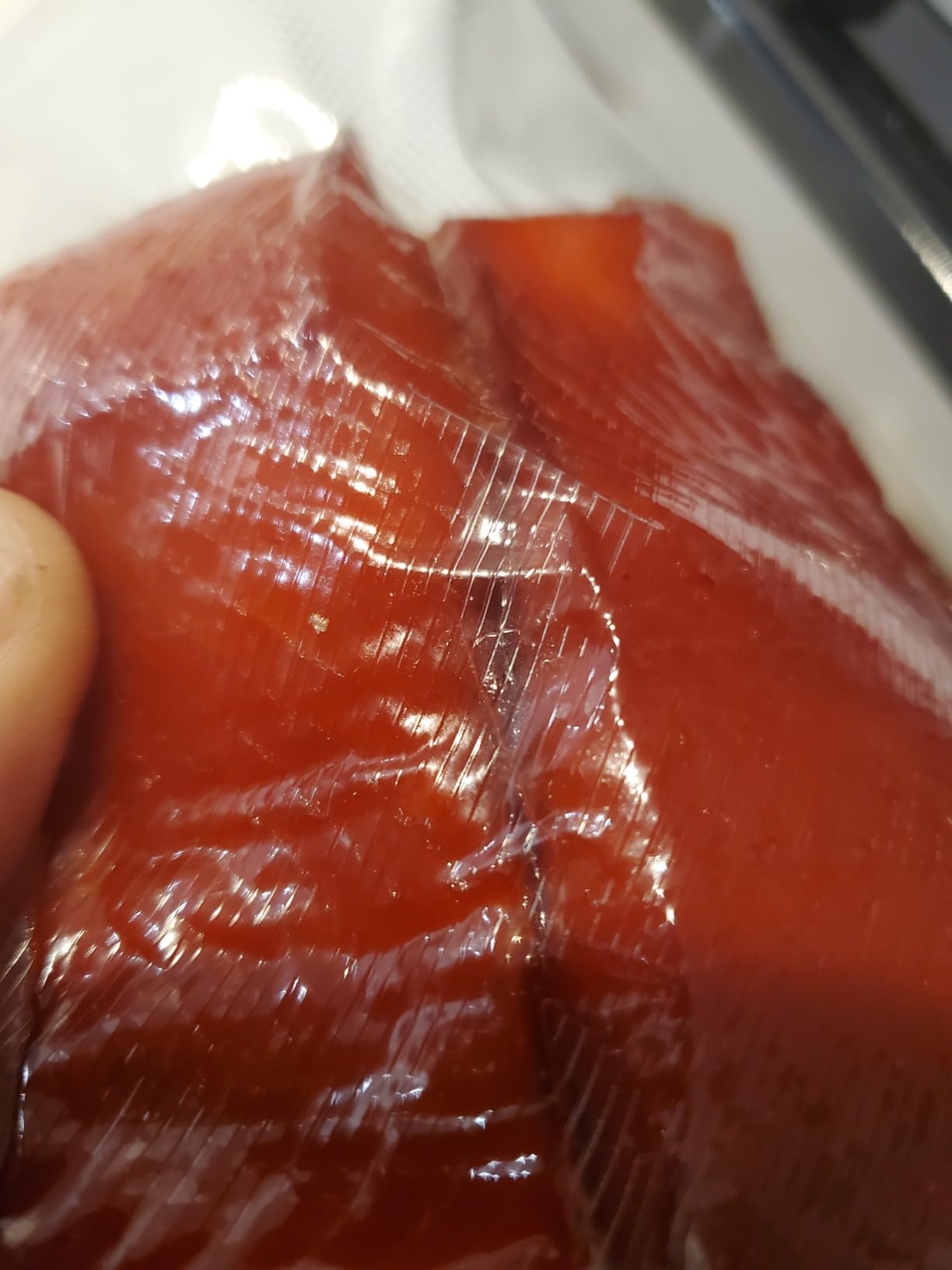 Weston Brands Vacuum Sealer Machine for Food Preservation & Sous Vide, Extra-Wide 5mm Bar for Sealing Bags up to 15