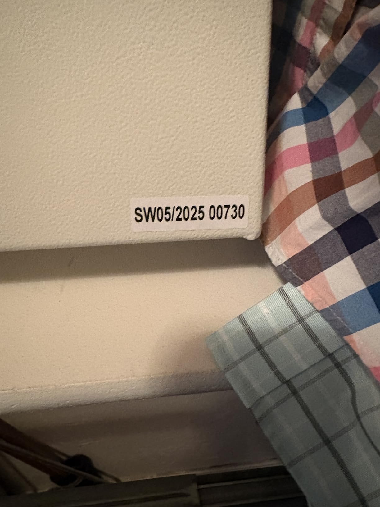 Paragon Safes In Wall Safe with Keypad and 2 Manual Override Keys, White customer photo 2