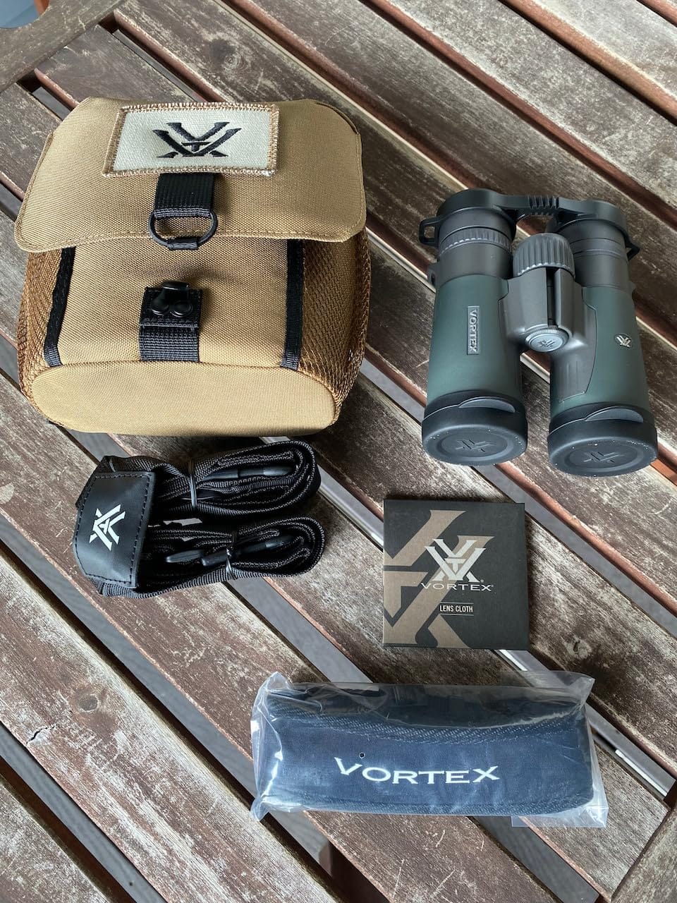 Vortex Razor HD Roof Prism Binoculars customer photo 2