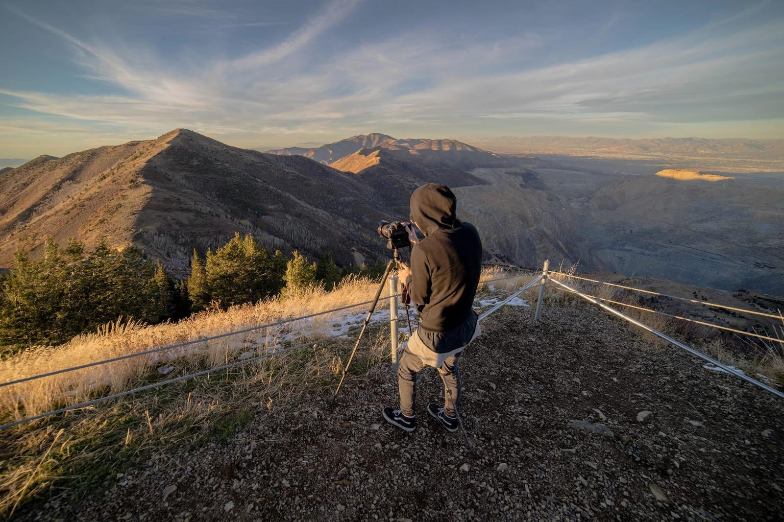 Rokinon FE14M-E 14mm F2.8 Ultra Wide Lens for Sony E-mount and Fixed Lens for Other Cameras customer photo 2