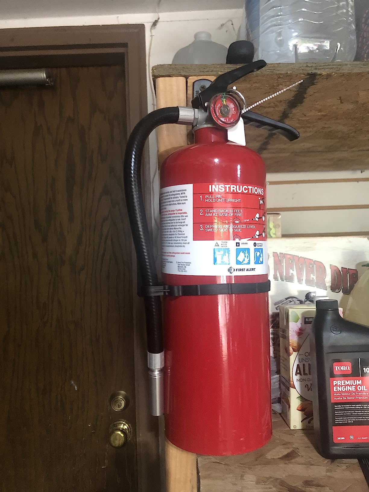 First Alert Fire Extinguisher, Heavy Duty for Home & Commercial Use customer photo 2