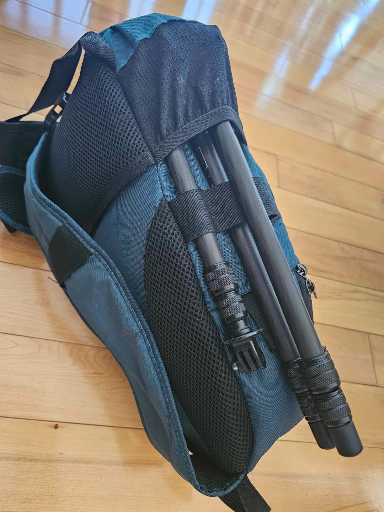 AOKA Carbon Fiber Mini Travel Tripod with 360° Ball Head customer photo 1