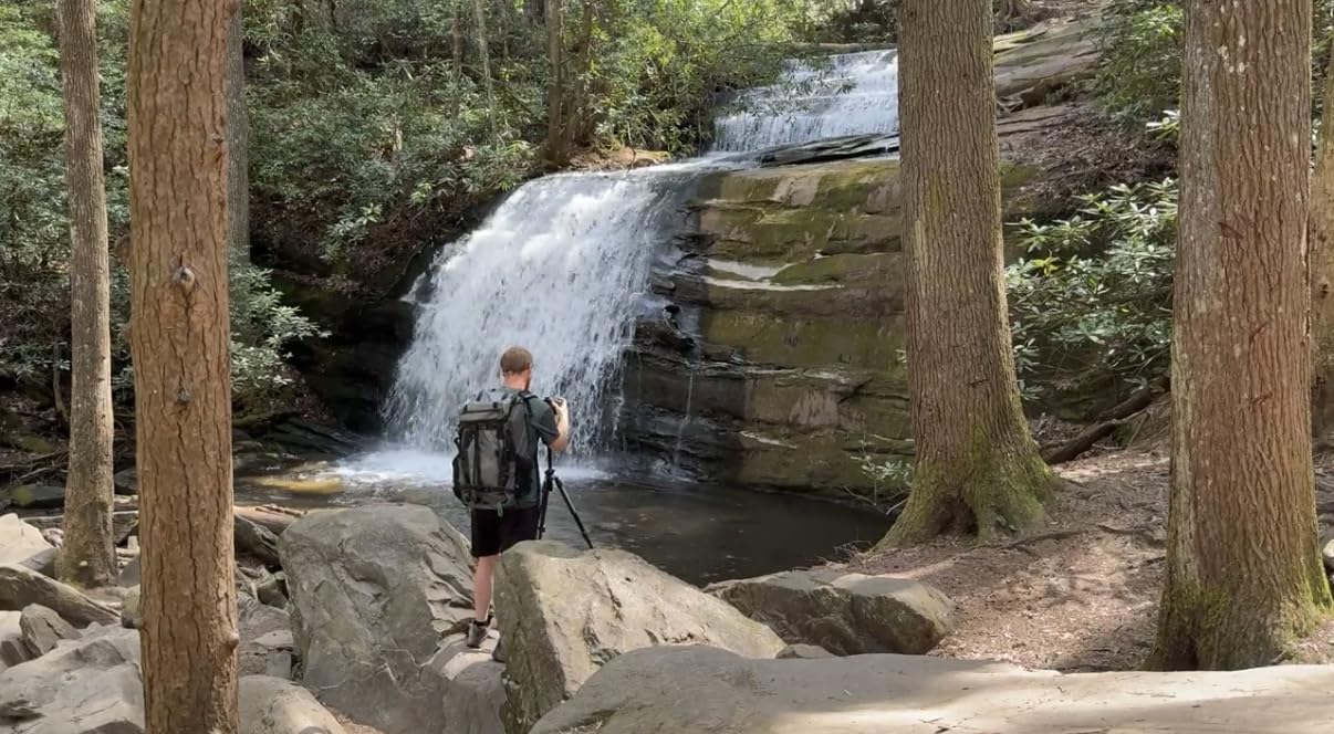 Think Tank BackLight Elite 45L Camera Daypack Backpack for DSLR, Mirrorless, Photography and Video - Grey customer photo 2
