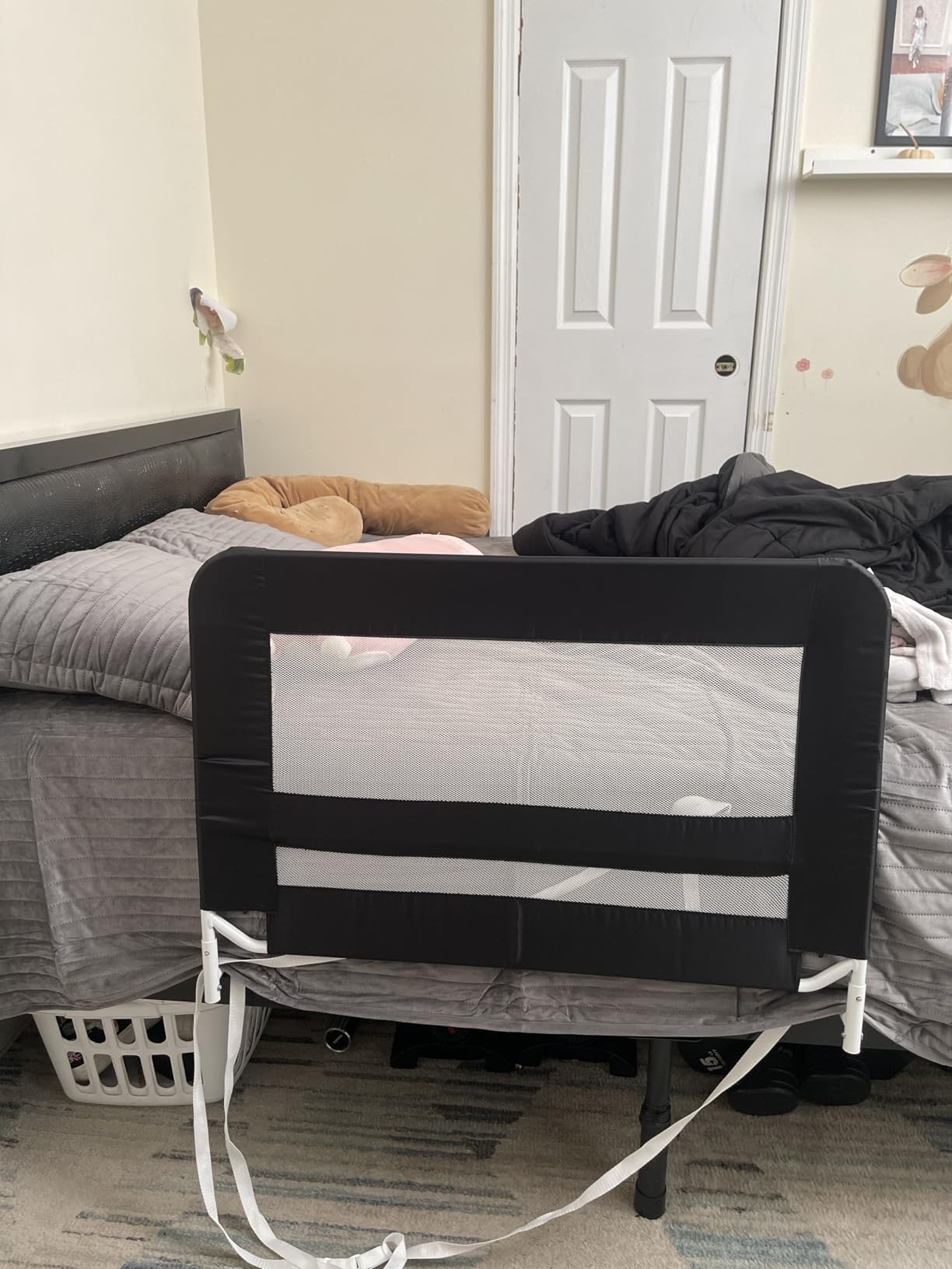 Dream On Me Mesh Security Bed Guard Rail for Toddlers 2–5 Years, Black customer photo 1
