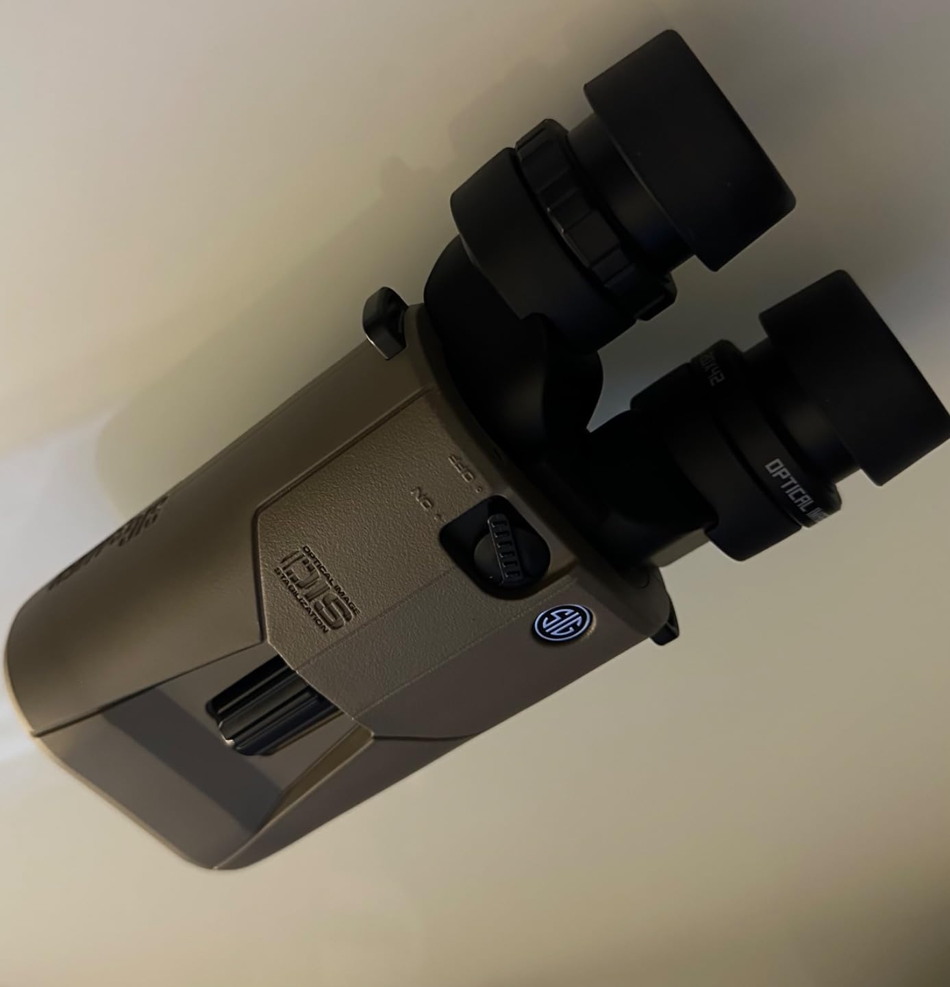 SIG SAUER Zulu6 FDE HDX OIS 16X42mm Roof Prism Binocular customer photo 2