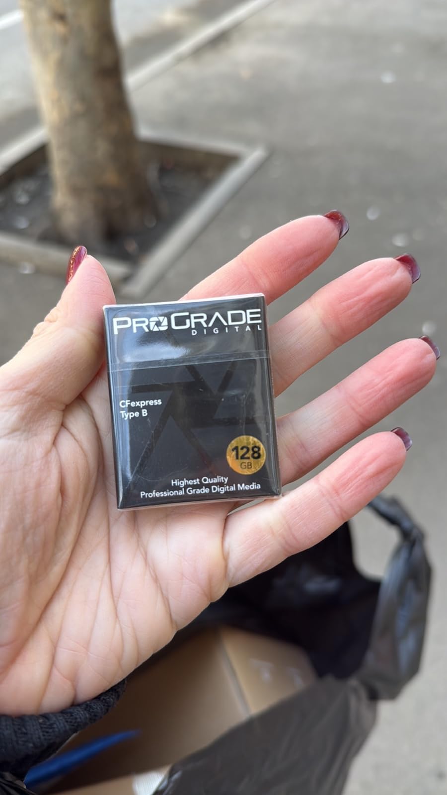 ProGrade Digital 512GB CFexpress 4.0 Type B Memory Card (Gold) customer photo 2