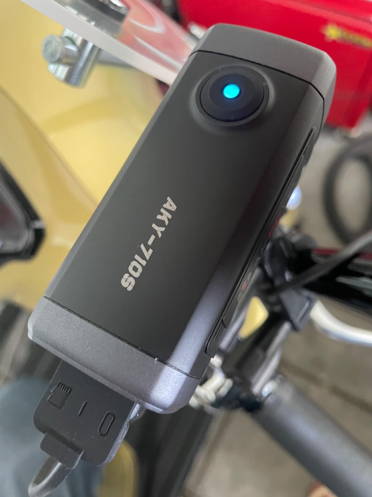 AKEEYO AKY-710S Motorcycle Camera 4K 28fps, 2K 55fps, Wide-Angle 142°, IP67, 5MP, Loop & Emergency Recording, Parking Monitor, Motorcycle Bike,Outdoor Sports, Rechargeable,32GB Card Included customer photo 1