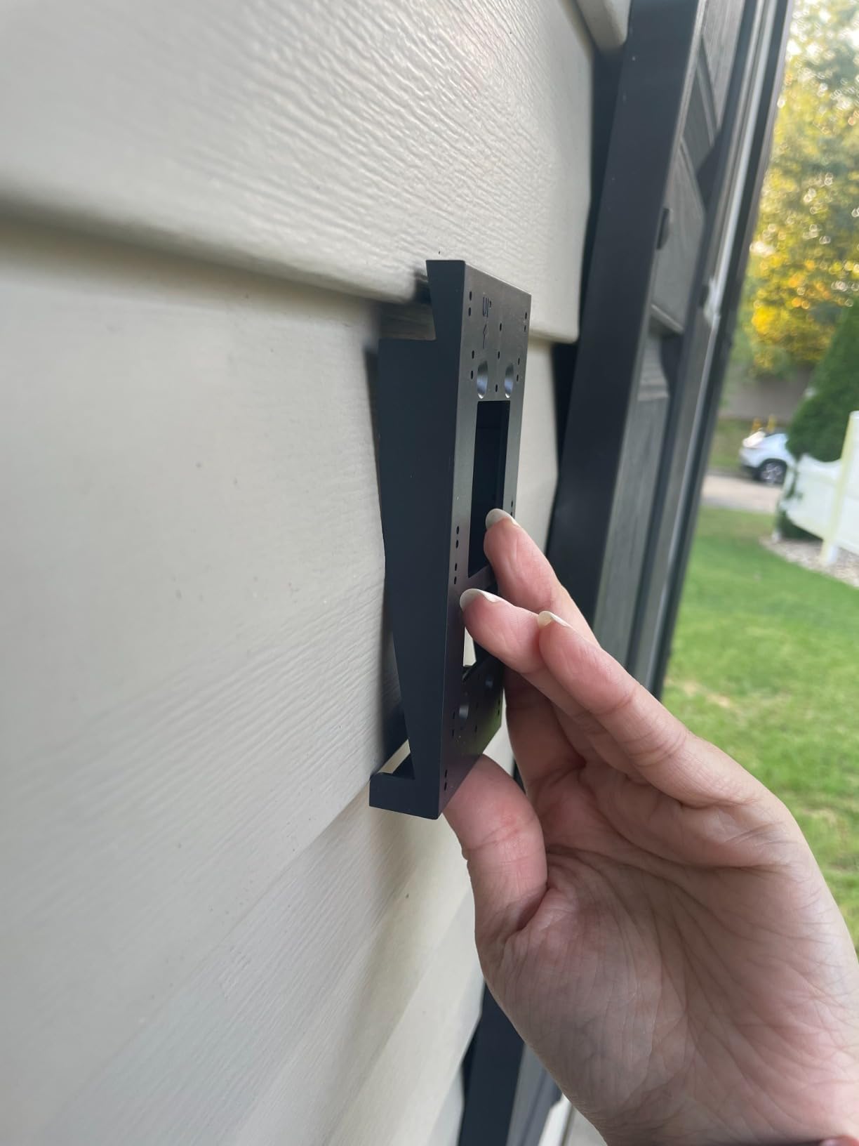 Vinyl Siding Angle Adjustment Doorbell Mount for Ring Video Doorbell customer photo 2