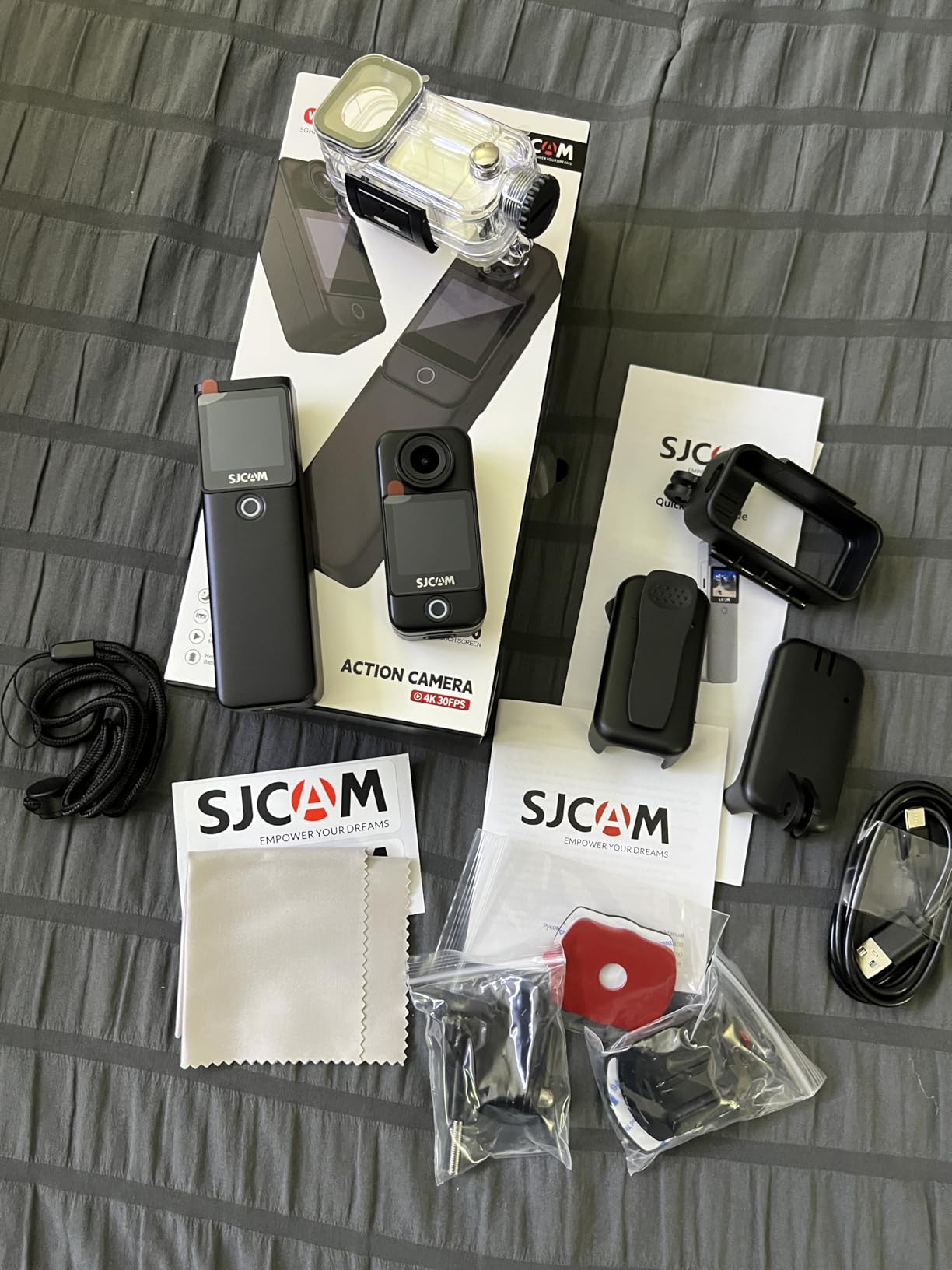 SJCAM C300 4K Travel Body Camera,64GB POV Camera & Handheld Detachable Design, Vlogs for Content Creators YouTube Streaming,7Hour Power,Stabilization,Waterproof,Black customer photo 2