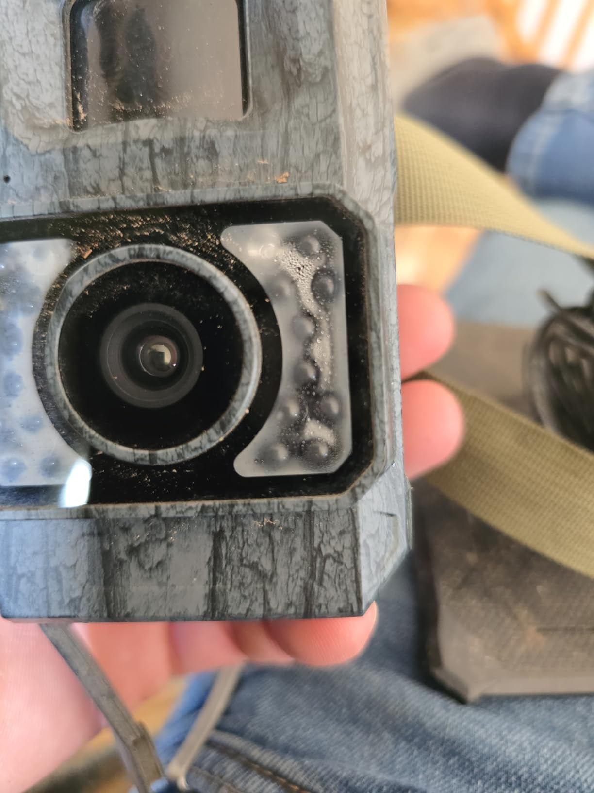MAXDONE Solar Trail Camera, 4K 64MP WiFi Bluetooth Night Vision Game Camera customer photo 1