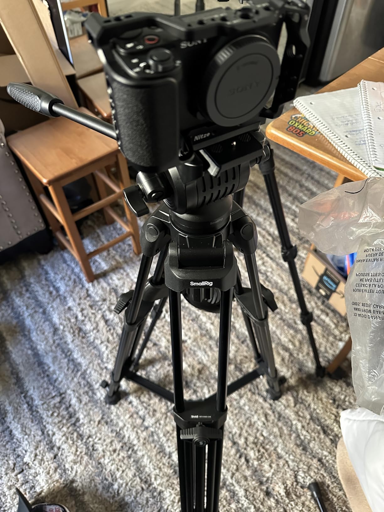 SMALLRIG 73''/186cm Heavy Duty Aluminum Alloy Video Tripod with Fluid Head customer photo 1